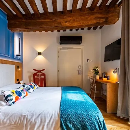 Hotel Relais De La Cote D'or-3
