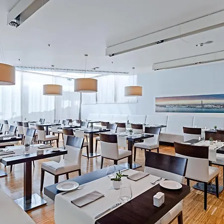 Hilton Garden Inn Venice Mestre-3