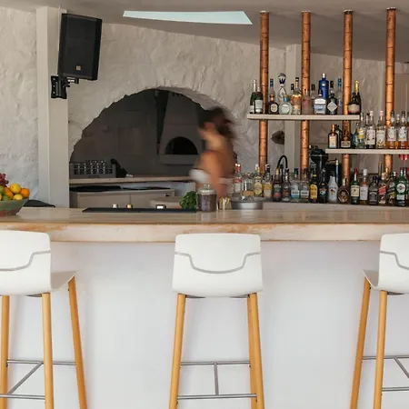 Albatros Club Mykonos-2