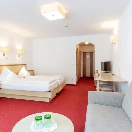 Posthotel Strengen am Arlberg-3