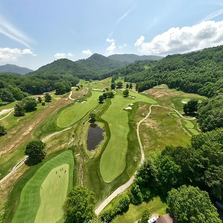 Waynesville Inn And Golf Club, Tapestry Collection By Hilton-3