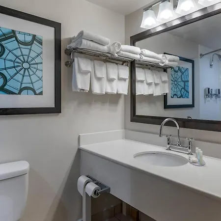 Quality Inn Lexington -Horse Park-3