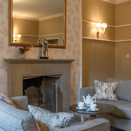 Briery Wood Hotel-3