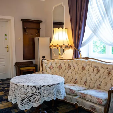 Hotel Dwór Sójki-2