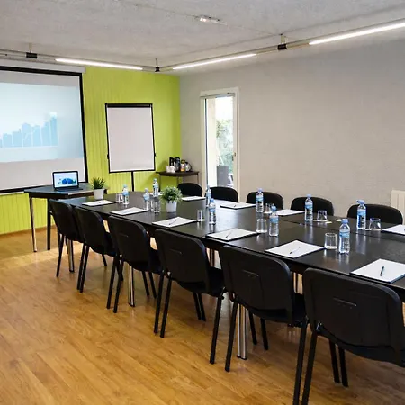 Enzo Hotels Diane - Logis Amneville-2