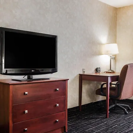 Comfort Suites Independence - Kansas City-2