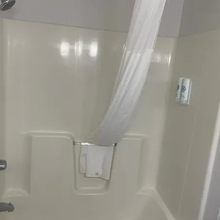Comfort Inn & Suites Wisconsin Dells-3