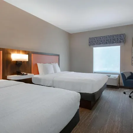 Hampton Inn & Suites Harvey New Orleans Westbank-2