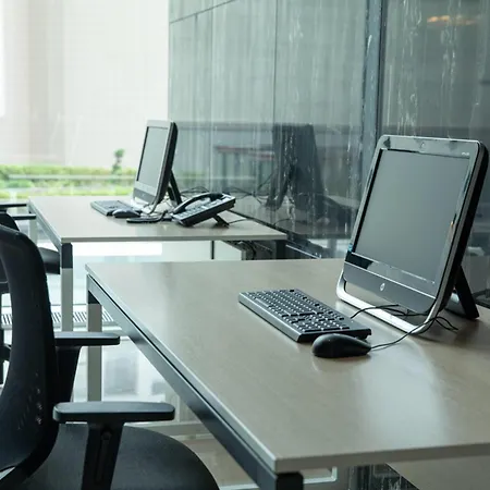 Wyndham Grand Istanbul Levent Hotel & Conference Center-2