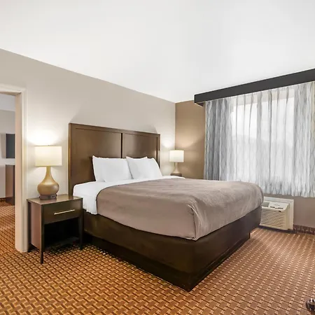 Quality Inn & Suites Chattanooga-East Ridge-3
