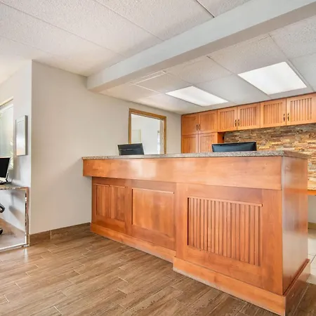 Days Inn By Wyndham International Falls-3