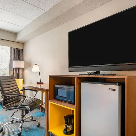 Days Inn By Wyndham International Falls-2