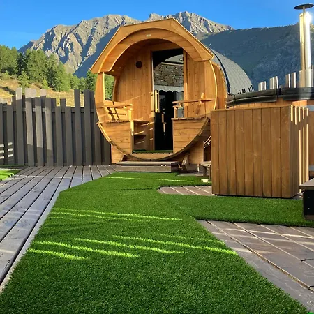 Hotel Chalet Sainte-Anne-2