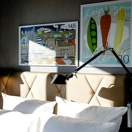Motel One Leipzig-Post-2