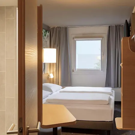 B&B Hotel Giessen-Linden-3