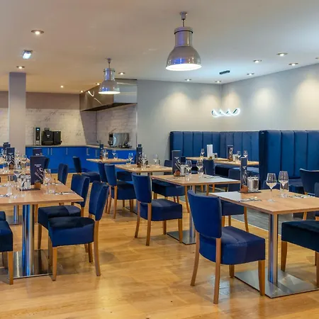 Daresbury Park Hotel-2