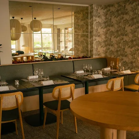 Briqueterie Champagne, A Beauvallon Hotel & Spa-2