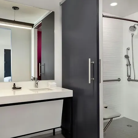 Aloft By Marriott Houston By The Galleria-3