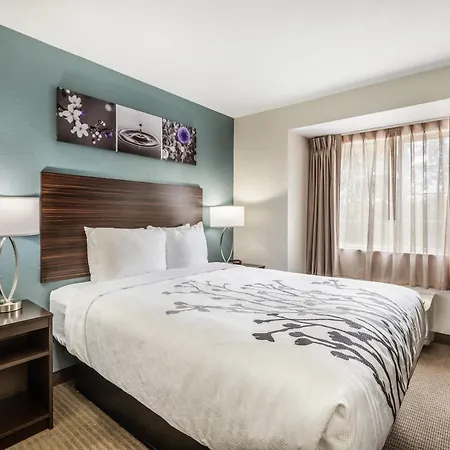 Sleep Inn & Suites Tallahassee-Capitol-2