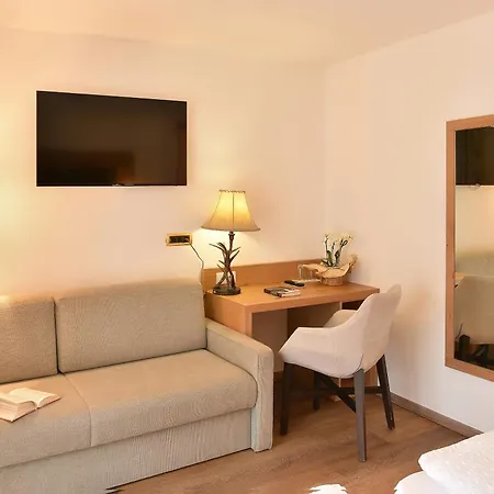 Albergo Al Cervo - Gasthof Zum Hirschen-2
