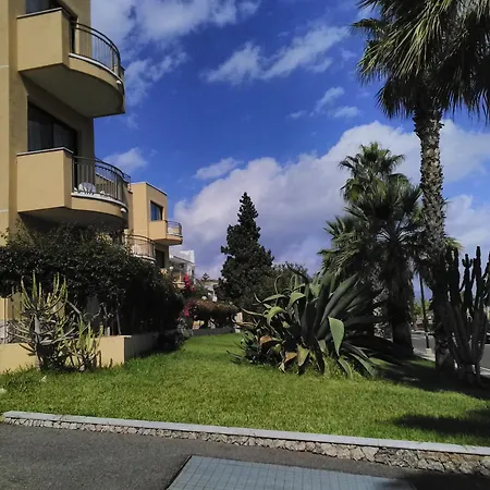 Elihotel-2