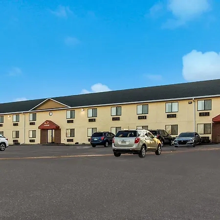 Econo Lodge Inn & Suites Yankton-2