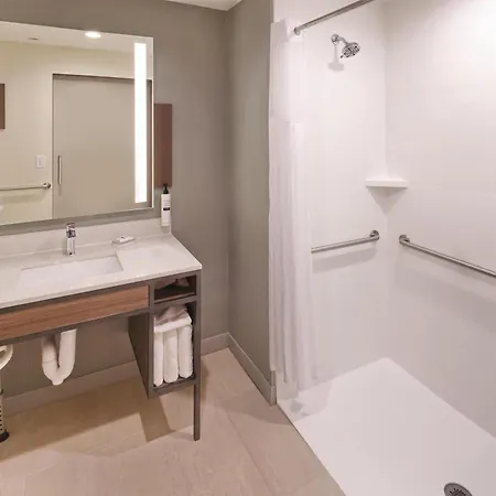 Hilton Garden Inn Chandler Downtown-2