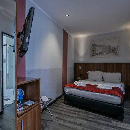 Ramada By Wyndham Frankfurt Central Station-3