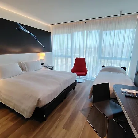 Life Hotel-3