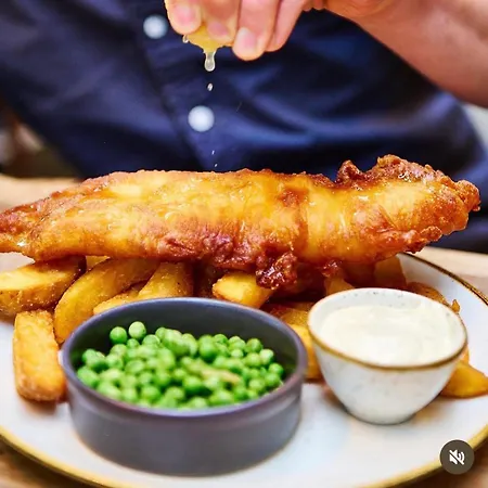 The Jolly Sportsman-3
