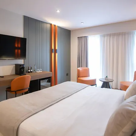 Hotel Elisa Tirana, Affiliated By Melia-3
