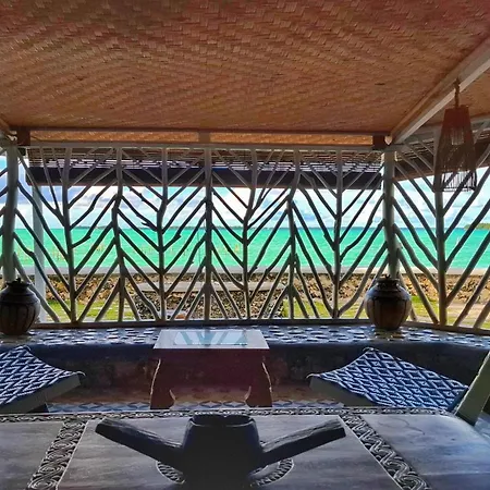 Rumah Tua Beachfront Heritage House At Manoa-3