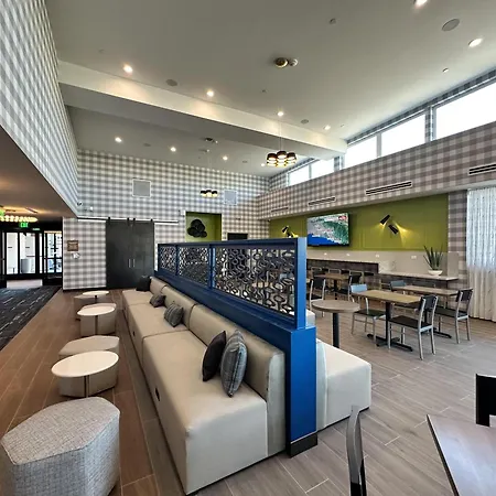 Best Western Plus Rialto-3