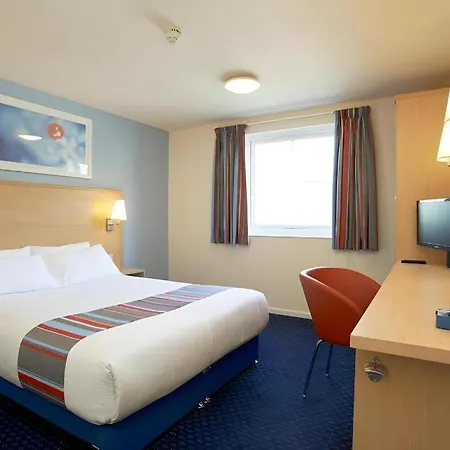 Travelodge Glasgow Airport-3