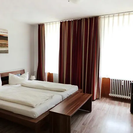 Hotel Zum Schwarzen Walfisch-2