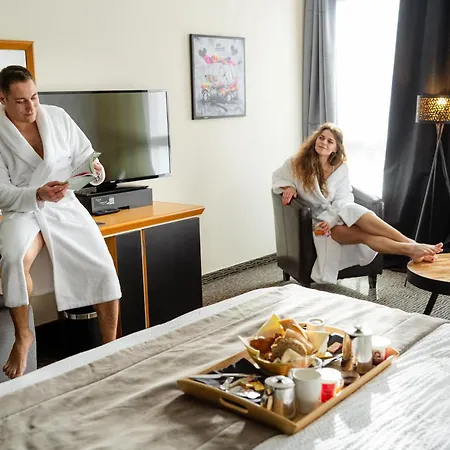 Domaine de la Foret d’Orient – Natur’Hotel Golf&Spa-3