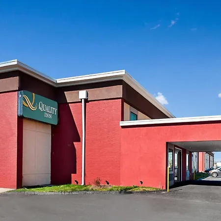 Quality Inn Near Pimlico Racetrack-2