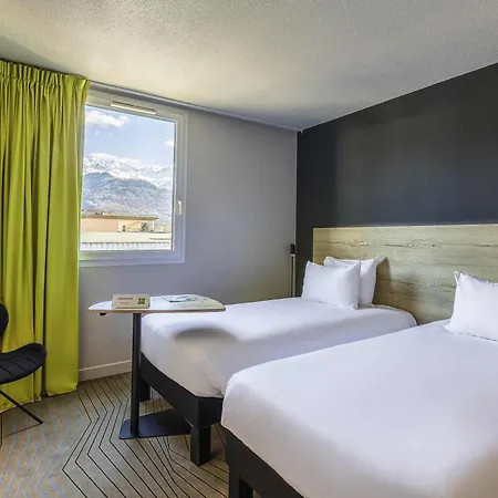 Ibis Styles Crolles Grenoble A41-2