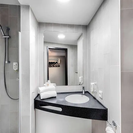 B&B Hotel Duesseldorf-Hbf-2