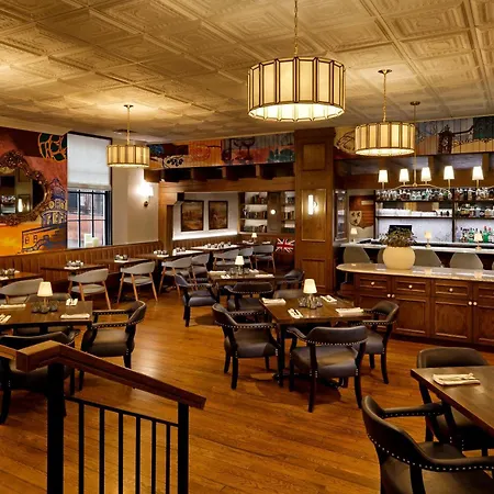 The Lord Nelson Hotel & Suites-3
