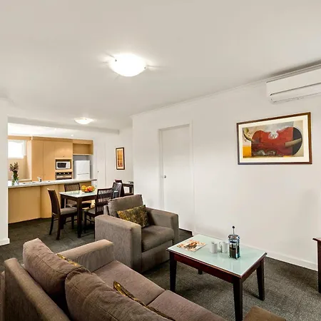 Comfort Apartments Royal Gardens-3