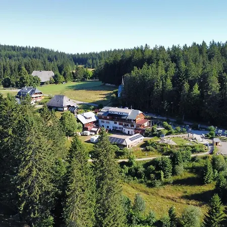 Höhengasthaus Kolmenhof an der Donauquelle-2