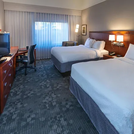 Courtyard By Marriott Panama City-2