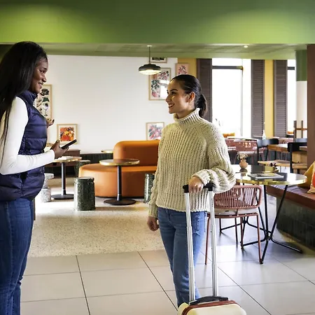 ibis Styles Versailles Saint Quentin en Yvelines-2