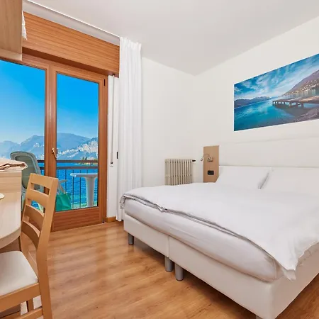 Beach Hotel Rosa-2
