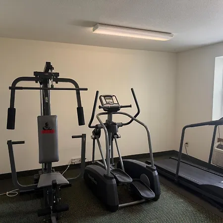 Iron Mountain Inn & Suites Mi Us 2-2