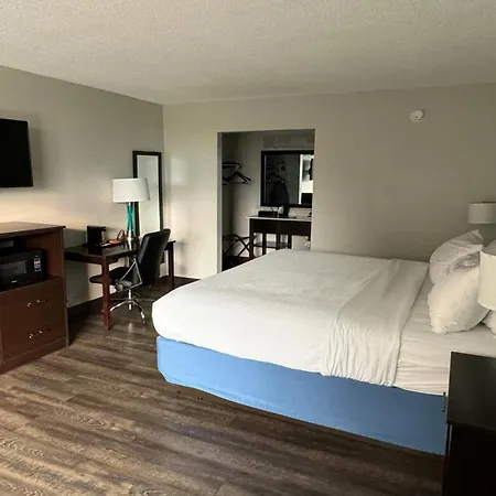 Days Inn By Wyndham Goldsboro-2