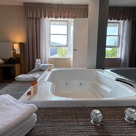 Split Rock Resort-2