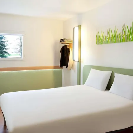 ibis Budget Pau Est-3