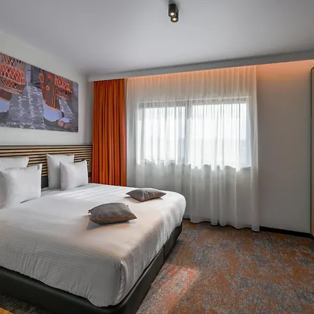 Orange Hotel La Louviere-2